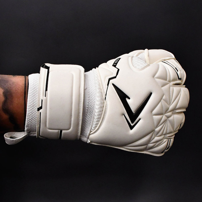 Precision Fusion X Pro Classic Hybrid Giga Junior Goalkeeper Gloves