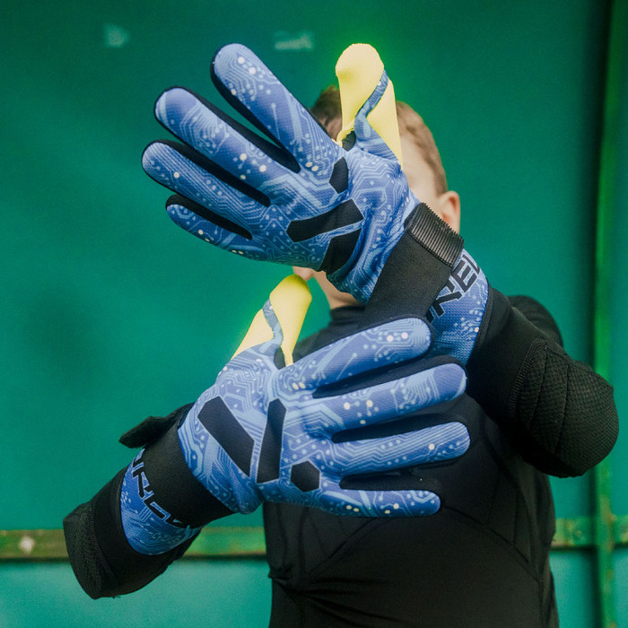Storelli Challenger Blue Digital Junior Goalkeeper Gloves (Blue)