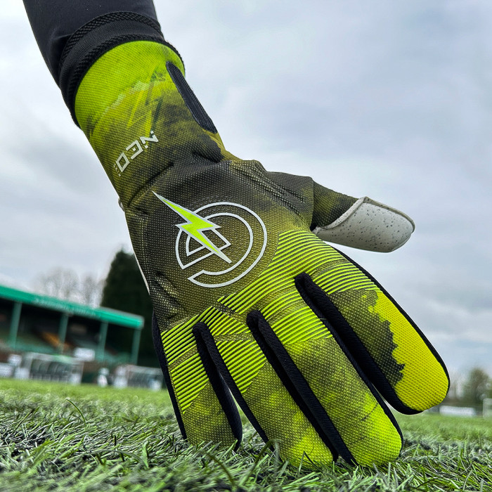  GP00324 Keeper iD Goalproof ENERGY Goalkeeper Gloves Flash Lime 