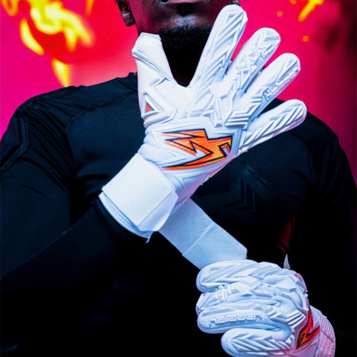 Kaliaaer PWR Pro Flare Junior Goalkeeper Gloves White/Red Flare