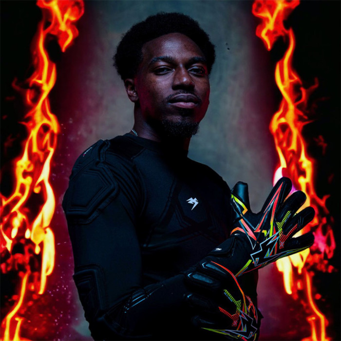 Kaliaaer PWRLITE Negative Flare Junior Goalkeeper Gloves Black/Red
