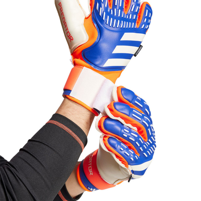 adidas Predator Match Fingersave EURO 2024 Lucid Blue / Solar Red