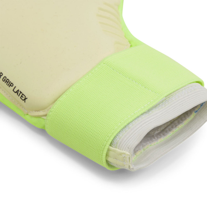 04194802 Puma ULTRA ULTIMATE Hybrid Formula Pack Goalkeeper Gloves FIZ
