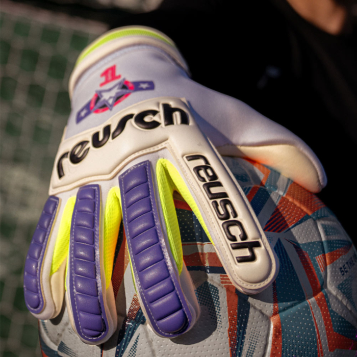  54709051055 Reusch Legacy Pro Am Gold X Goalkeeper Gloves white/purpl