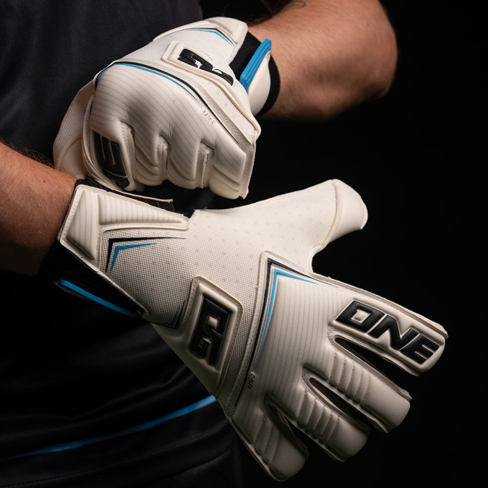 NXT-PRO-HYL ONE NXT Pro HYL Goalkeeper Gloves White