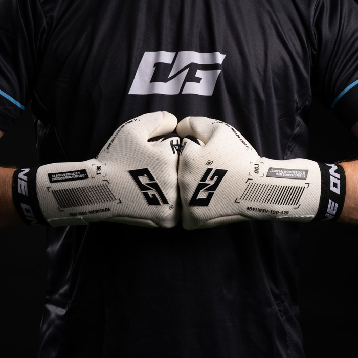 OG1-HERITAGE-NGT ONE OG1 Heritage Negative Goalkeeper Gloves White