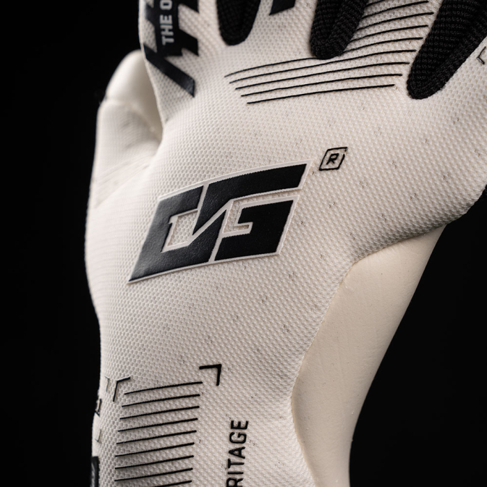 OG1-HERITAGE-NGT ONE OG1 Heritage Negative Goalkeeper Gloves White