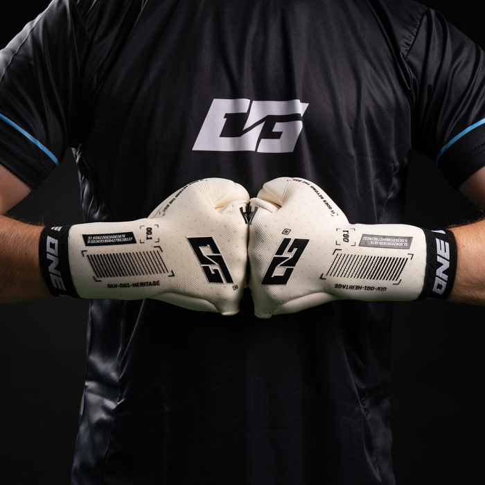 OG1-HERITAGE-HYL ONE OG1 Heritage Hyla Goalkeeper Gloves White