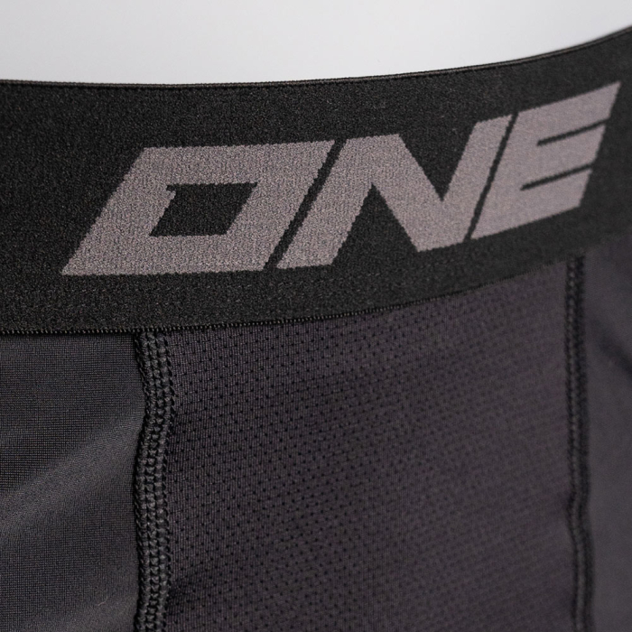ARMOUR-TROUSERJ ONE Power Armour Base Layer Trousers Junior Black