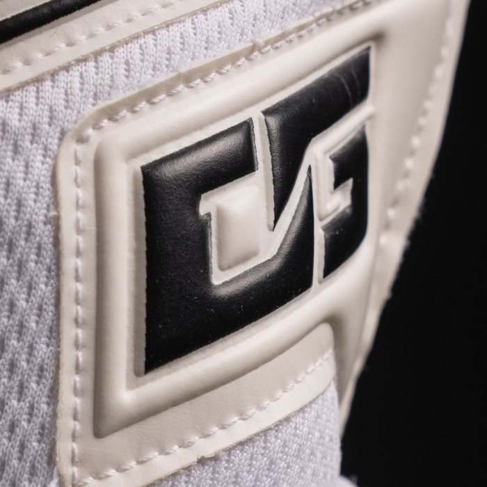 ONE NXT Origin Junior Goalkeeper Gloves White
