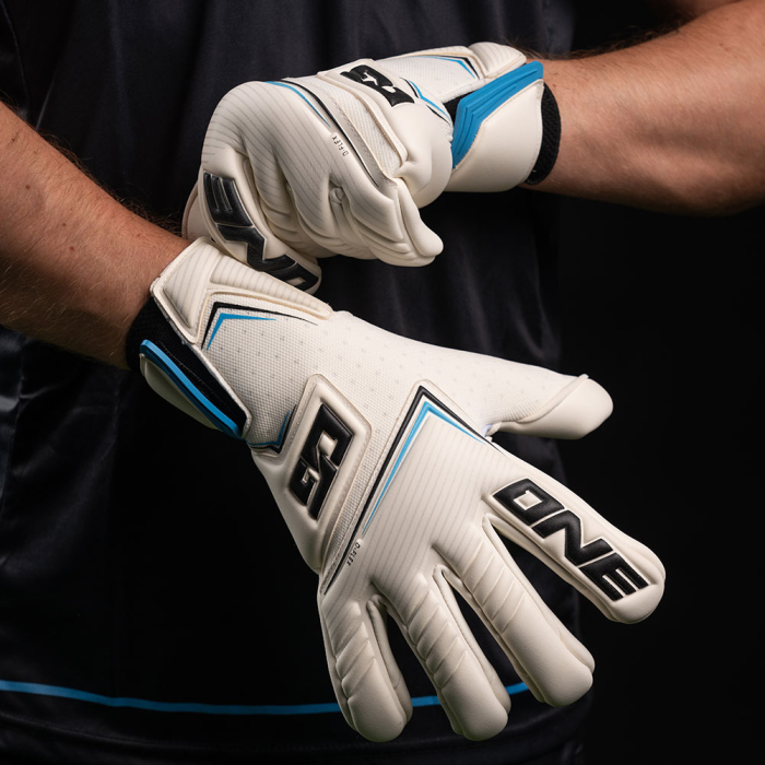 NXT-PRO-SLJ ONE NXT Pro SL Junior Goalkeeper Gloves White