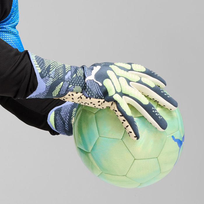 04192305 Puma FUTURE ULTIMATE NC Goalkeeper Gloves GRAY SKIES