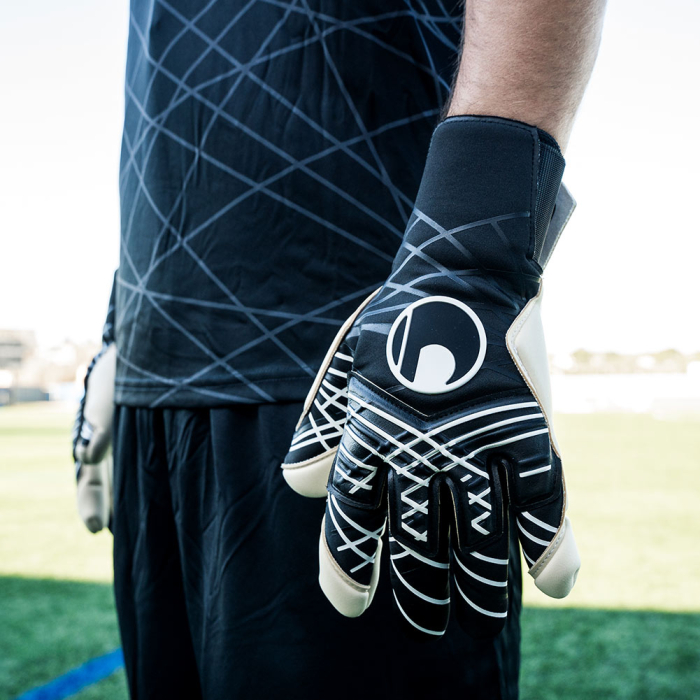 Uhlsport Prediction Absolutgrip SC NITE EDITION Goalkeeper Gloves Blac