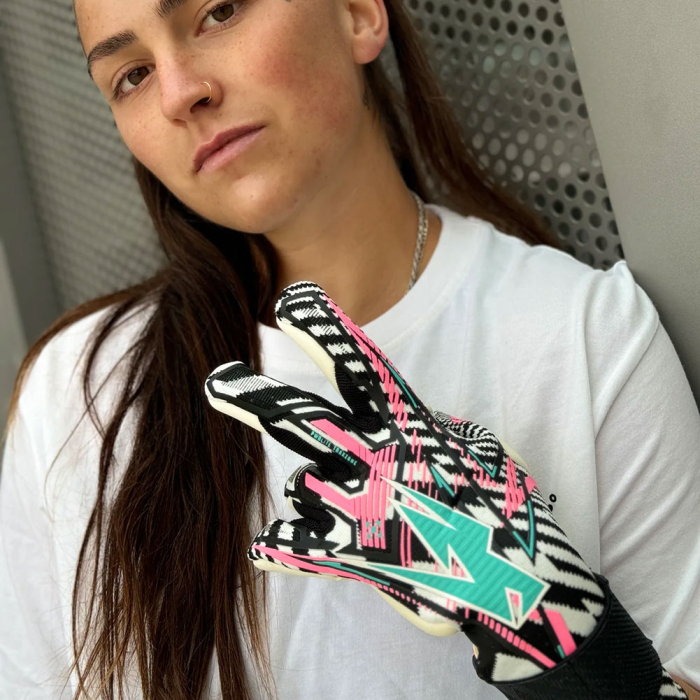 DAZZLE0324 Kaliaaer Z3RO Dazzle Goalkeeper Gloves Pink | Mint
