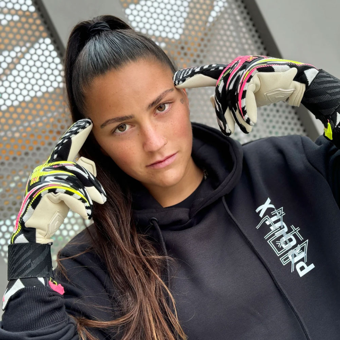 DAZZLE0124J Kaliaaer Z3RO Dazzle Junior Goalkeeper Gloves Pink | Fluo 