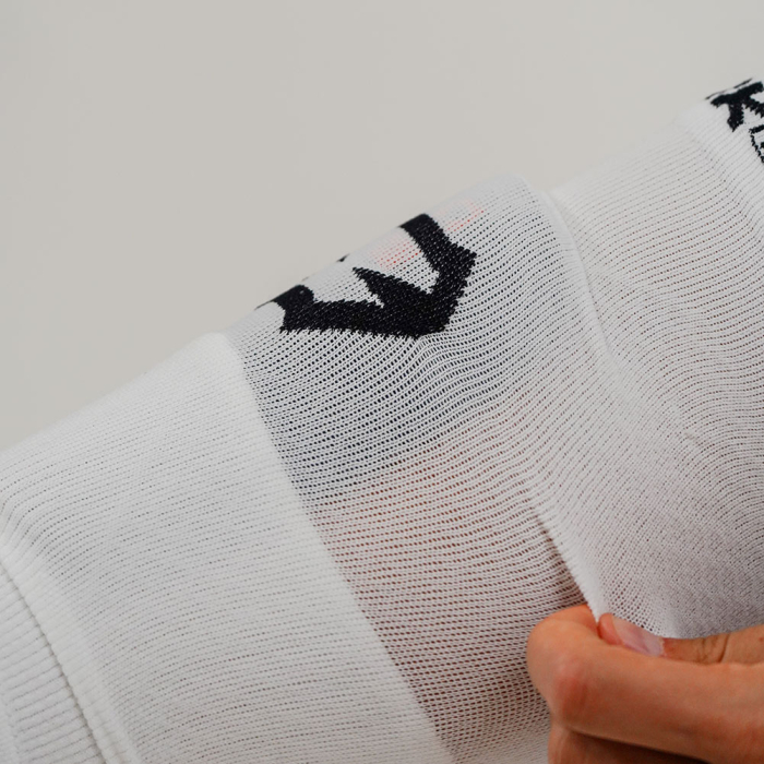 SAK1235 SAK Compressor Shin Guard Sleeve (White)