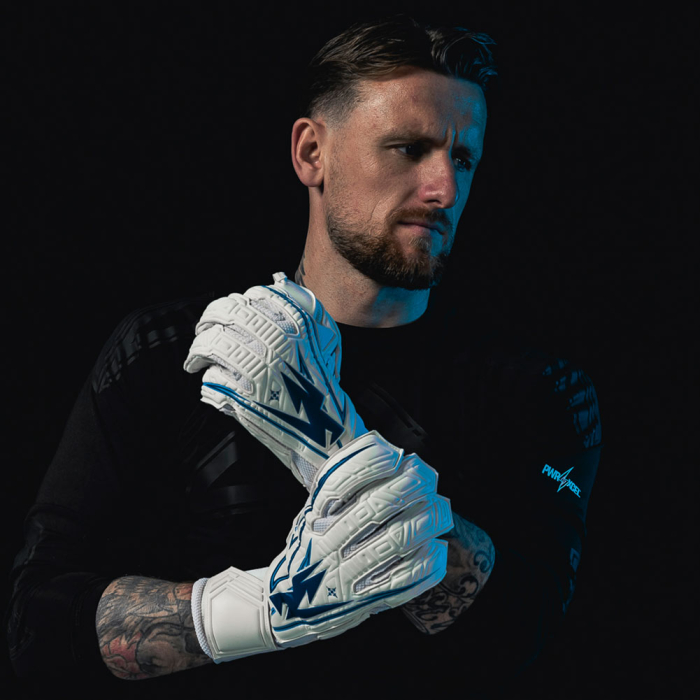 XT0124 Kaliaaer XT LTX Cobalt Goalkeeper Gloves White/Blue