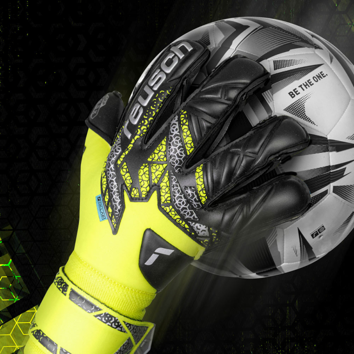 Reusch Attrakt Fusion Guardian Goalkeeper Gloves Safety Yellow/Black