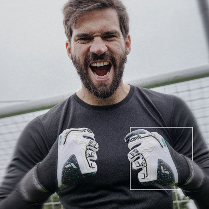 Reusch Attrakt Freegel Fusion Goaliator Goalkeeper Gloves White/Silver