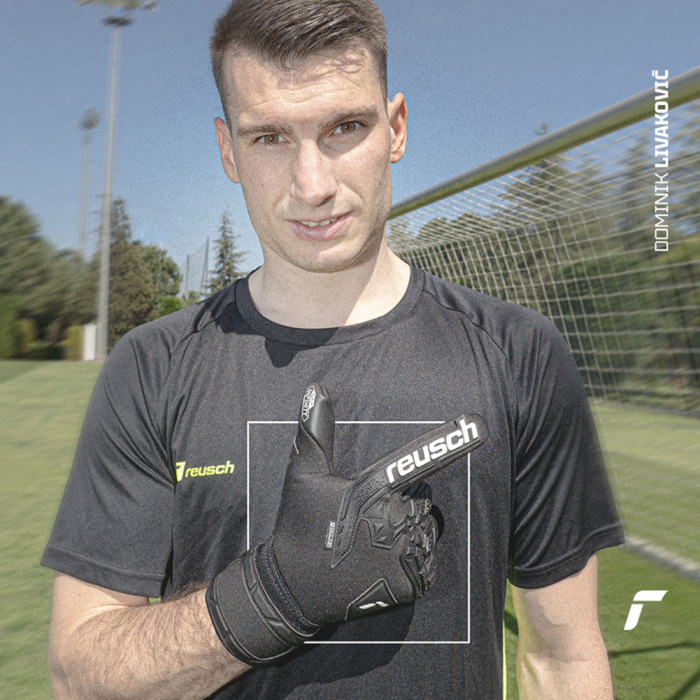 55707357700 Reusch Attrakt Freegel Infinity Goalkeeper Gloves Black