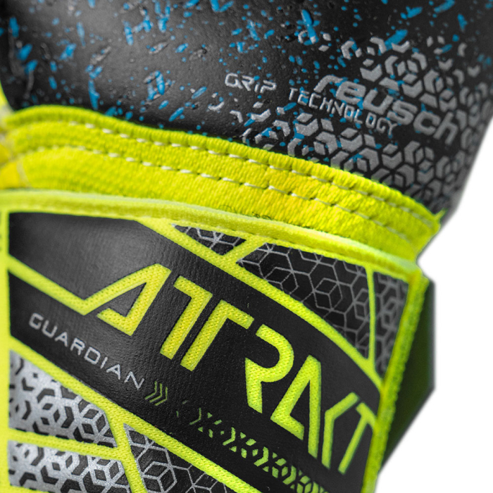 55729452025 Reusch Attrakt Fusion Guardian Junior Goalkeeper Gloves Sa