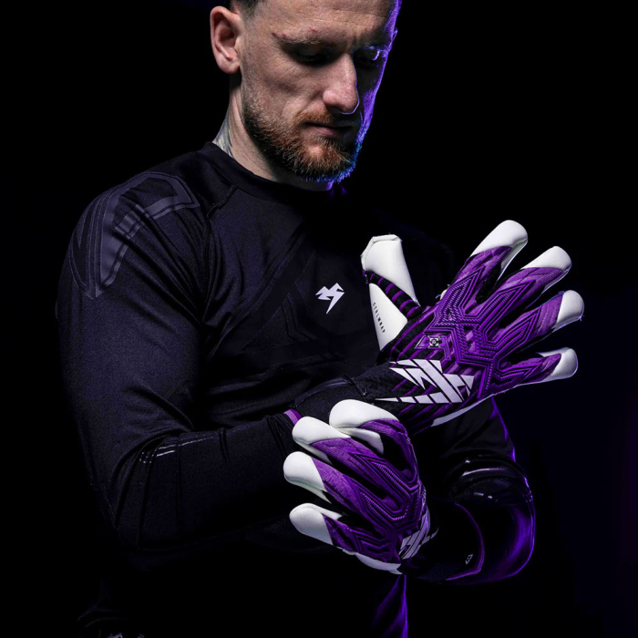 Kaliaaer RE:GEN PRO LT Goalkeeper Gloves Black/White/Purple