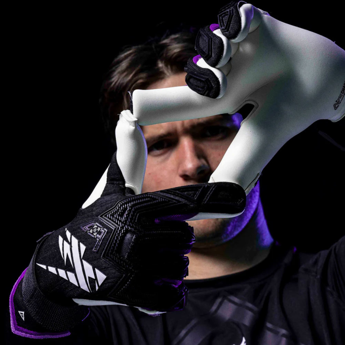 Kaliaaer RE:GEN PRO Junior Goalkeeper Gloves Black/White/Purple