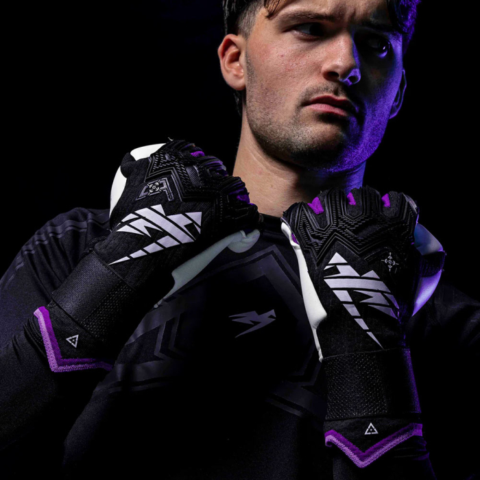 Kaliaaer RE:GEN PRO Junior Goalkeeper Gloves Black/White/Purple