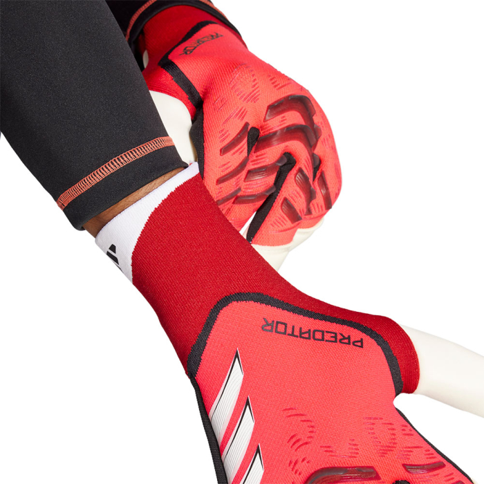 adidas Predator Pro Hybrid Goalkeeper Gloves Lucid Red / Pure Ruby