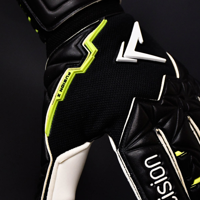 Precision Fusion X Pro Roll Finger Giga Junior Goalkeeper Gloves Black