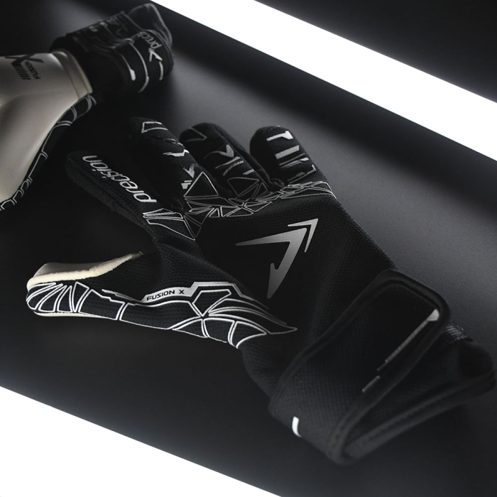Precision Fusion X Pro Lite Giga Junior Goalkeeper Gloves Black