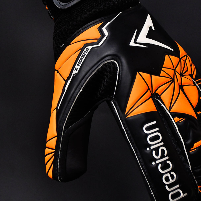 Precision Fusion X Roll Finger Protect Junior Goalkeeper Gloves black/