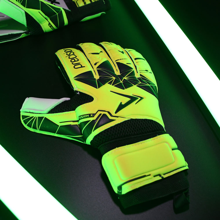 Precision Fusion X Flat Cut Essential Junior Goalkeeper Gloves Fluo Ye