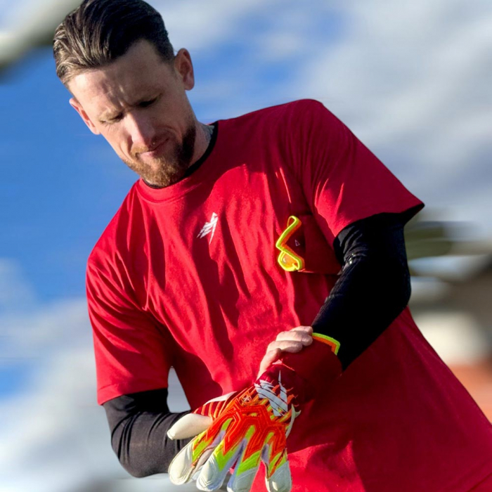 Kaliaaer RE:GEN Rapid Fire 3DXi Kids Goalkeeper Gloves Red/Yellow