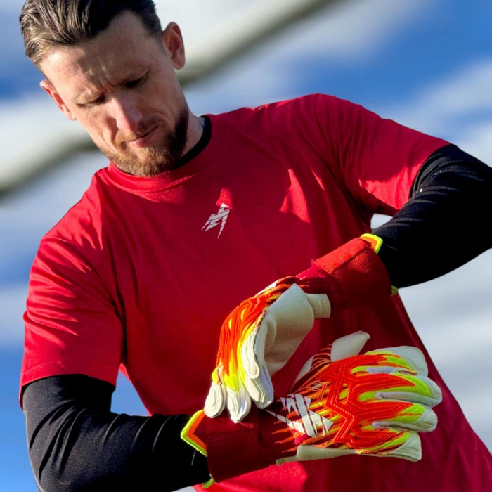 Kaliaaer RE:GEN Rapid Fire 3DXi Kids Goalkeeper Gloves Red/Yellow