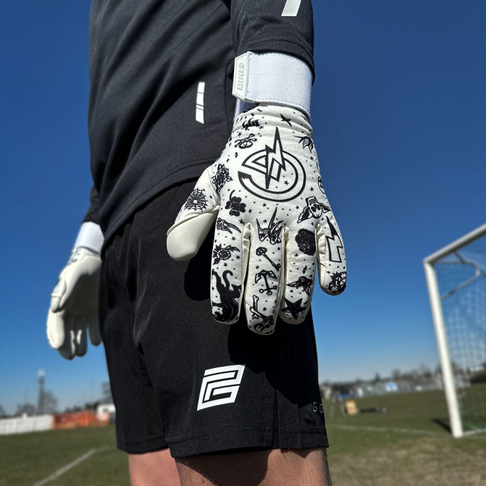 Keeper iD GoalProof Technical 1/4 Zip Training Top (Black/White)