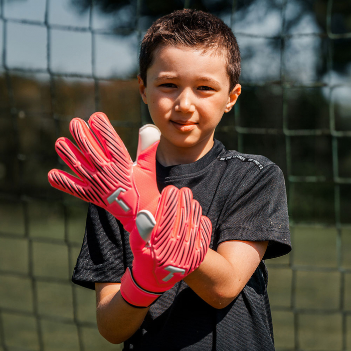 T1TAN Rebel 2.0 Fluo Pink Junior Goalkeeper Gloves Pink
