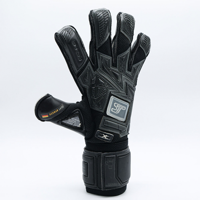 UKE202401GJ SELLS Total Contact XC Devil Junior Goalkeeper Gloves Blac