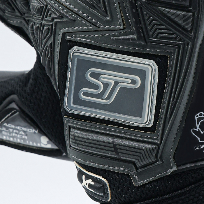 UKE202401GJ SELLS Total Contact XC Devil Junior Goalkeeper Gloves Blac