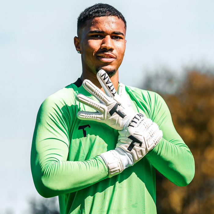 T1TAN Classic 1.0 Whiteout FP Finger Protection Junior Goalkeeper Glov