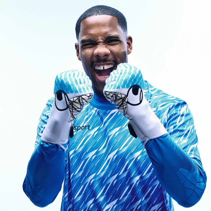 101137201 Uhlsport CYBERTEC ULTRAGRIP Goalkeeper Gloves white/cyan