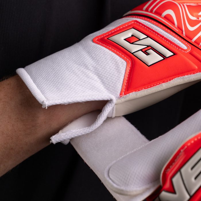 ONE NXT Origin Doubters Goalkeeper Gloves Coral Combustion