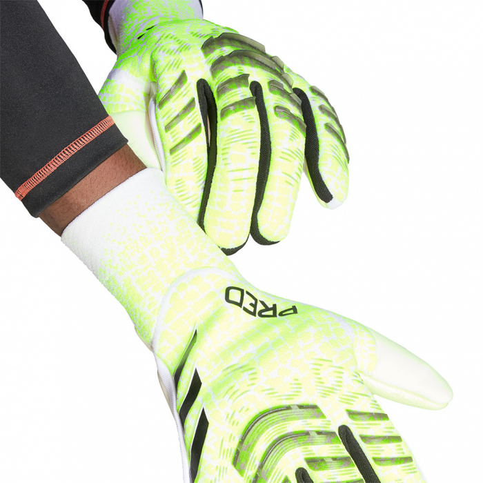 JN5367 adidas Predator Pro Fingersave PROMO Radiant Blaze Goalkeeper G