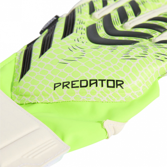 JN5360 adidas Predator Fingersave Junior Radiant Blaze Goalkeeper Glov