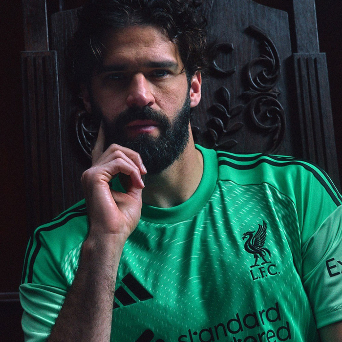 JZ4089 adidas Liverpool FC SS Goalkeeper Jersey Junior glory mint