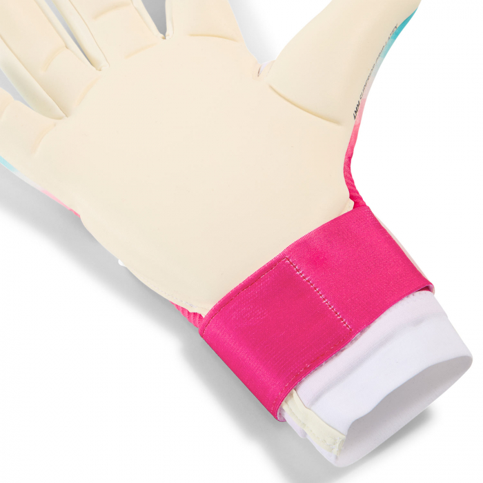04211701 Puma ULTRA ULTIMATE RE-CHARGE Hybrid Goalkeeper Gloves Pink