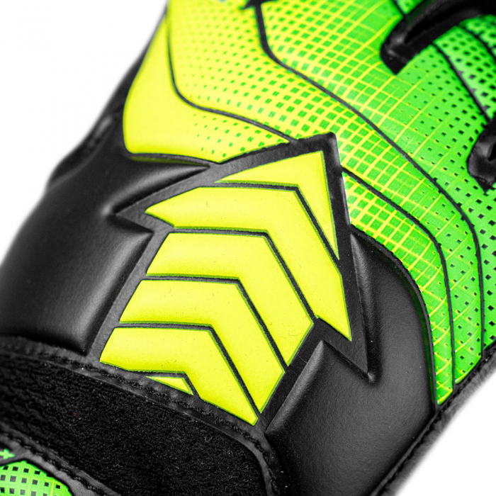 55625647052 Reusch Attrakt AB1 Solid Junior Goalkeeper Gloves black/ye