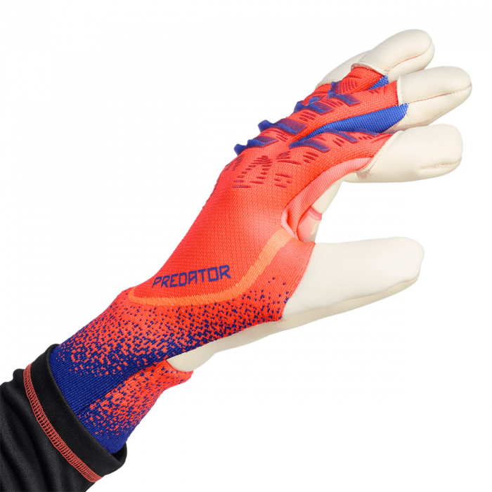 JN5364 adidas Predator Pro Hybrid Goalkeeper Gloves signal coral