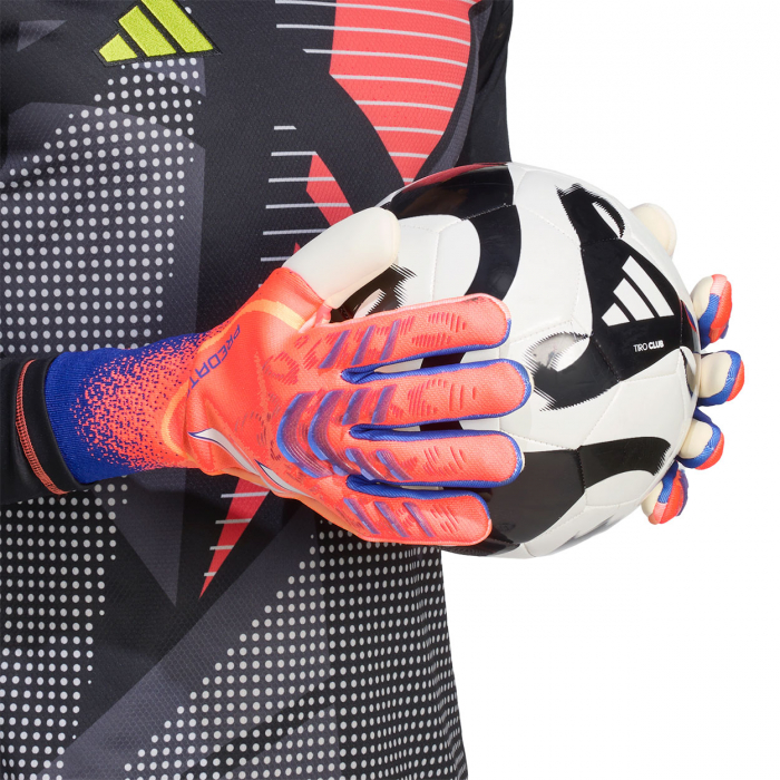 JJ3533 adidas Predator Pro Goalkeeper Gloves signal coral