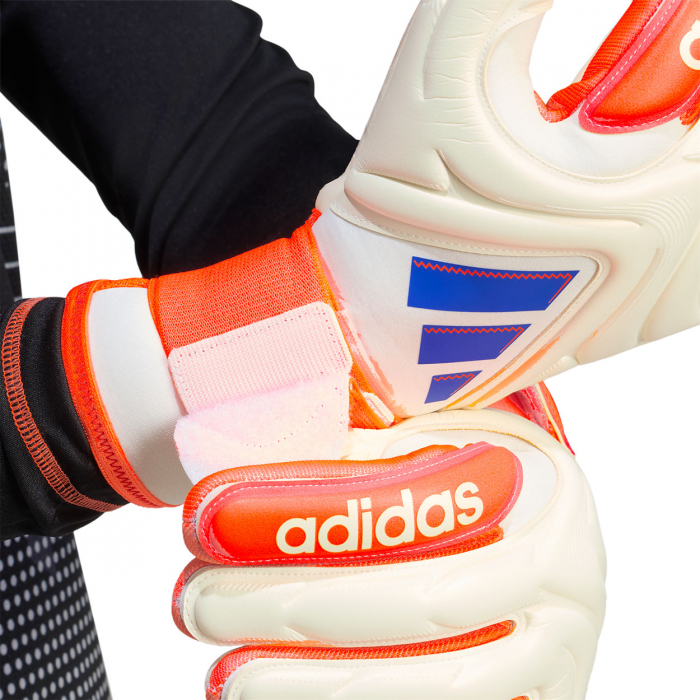 JN5336 adidas Copa Pro Junior Goalkeeper Gloves Off White Signal Coral